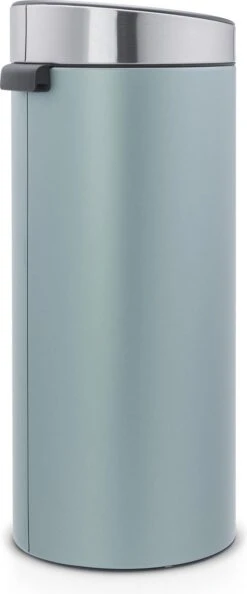 Brabantia Touch Bin Prullenbak - 30 L - Metallic Mint / Matt Steel Fingerprint Proof Deksel 11 Brabantia Touch Bin Prullenbak - 30 L - Metallic Mint / Matt Steel Fingerprint Proof Deksel -Mepal shop 499x1200 3