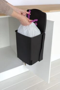 Brabantia Built-in-Bin Prullenbak - 10 L - Black 19 Brabantia Built-in-Bin Prullenbak - 10 L - Black -Mepal shop 799x1200 8