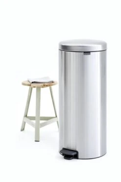 Brabantia NewIcon Prullenbak - 30 L - Matt Steel -Mepal shop 800x1200 37