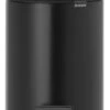 Brabantia NewIcon Prullenbak - 5 L - Matt Black -Mepal shop 834x1200 3