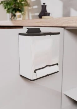 Stangvollby Vallvik Prullenbak – 4 Liter – Keukenrol Dispenser – Wit – RVS - Ophangbare Vuilbak - Afvalscheiding - Uitneembare Binnenemmer – Inbouw Vuilnisbak – Keuken Afvalemmer – Ruimtebesparend – Staand - Ophangen – Keukenrol Houder – GFT Bakje -Mepal shop 848x1200 5