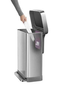 Simplehuman Rectangular - Prullenbak - 55 Liter Inhoud - Met Soft Close Deksel - RVS -Mepal shop 860x1200 1